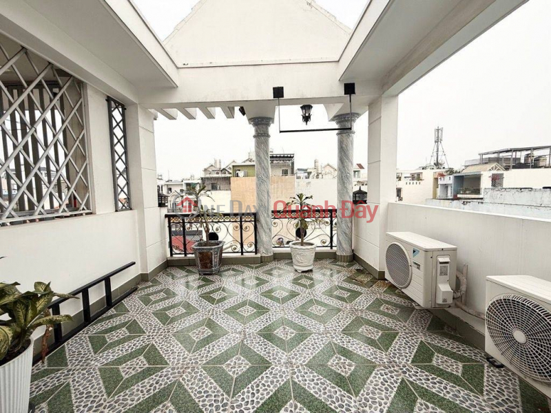đ 9.1 Billion | House for sale in Quang Trung, GV - Adjacent plot right next to Quang Trung main road - truck access, car parking available - Fully furnished.
