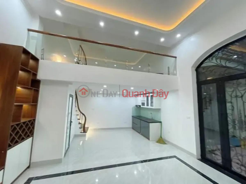 Rare rare! Center of Dong Da district, 3 steps to the street. Sales Listings