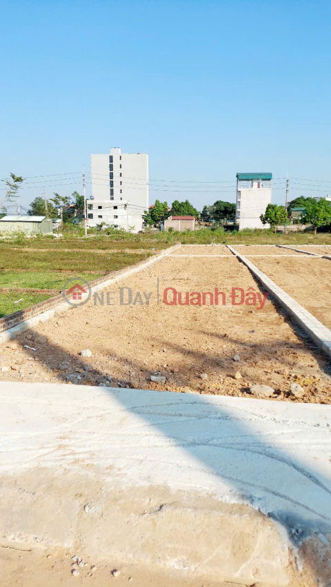 Bán gấp lô đất 110,8m2 ngay sát doanh trại quân đội và chợ Hòa Lạc _0