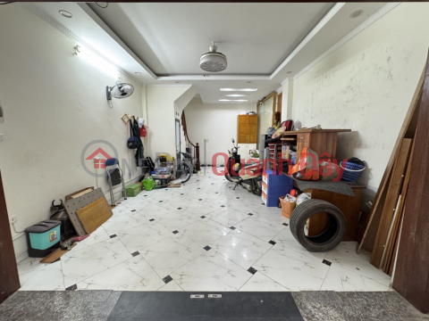 EXTREMELY RARE KIM GIANG HOUSE 36m2 x 5 floors close to the street, car access, 2 permanently open sides only 8.5 billion _0