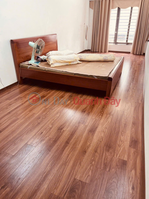 Cho thuê nhà ngõ 37 Vĩnh Hưng, 5 tầng x 37m2, 3 ngủ, 11 Triệu _0
