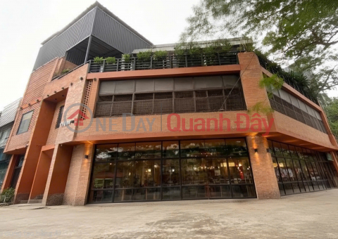 I'm renting out a house in Doi Can, Giang Van Minh, Doc Ngu area; 212m2 * 2 floors - 43 million VND. _0