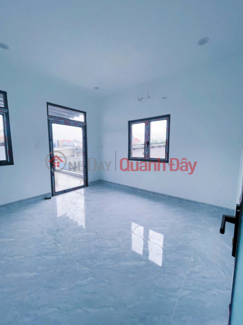 Bán nhà 1T1L P.Tân Phong, gần chợ 26, đương oto thông chỉ 2 tỷ440 _0