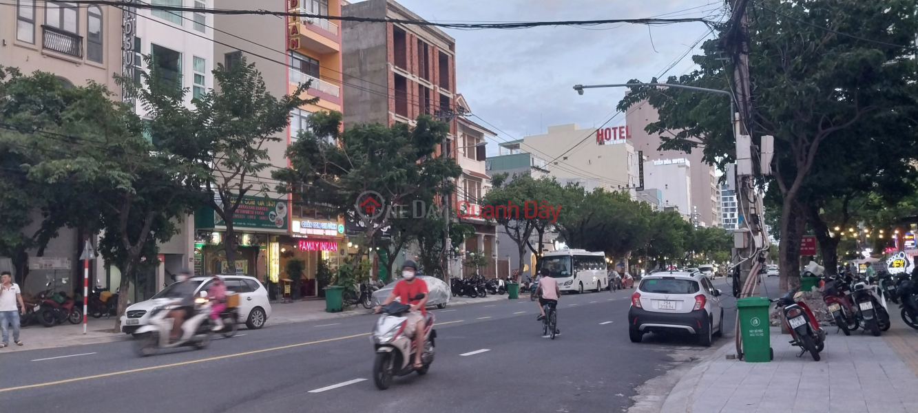 ►Front House, 10.5 Duong Tu Minh Street, My Khe Beach, Delicious Business, Vietnam Sales đ 9.99 Billion