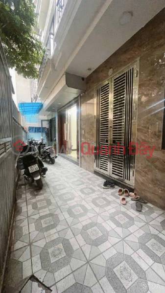 đ 11,3 tỷ | DƯƠNG QUẢNG HÀM 40M x5 TẦNG GIÁ 11,3 TỶ,NGÕ THÔNG,NHÀ ĐẸP Ở NGAY