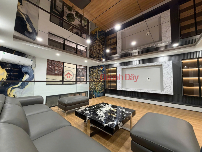 House for sale on Nguyen Thai Hoc street, 62m2, 6 floors, 5.5m frontage, 29.9 billion VND, suitable for homestay business. Sales Listings