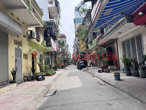 Nhà mặt phố Huỳnh Thúc Kháng 5 tầng, ô tô tránh, vỉa hè, kinh doanh đỉnh _0
