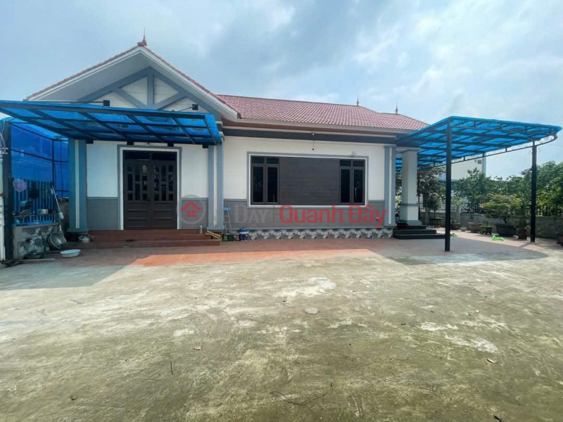 đ 6.0 Billion, HOT HOT LAND FOR SALE WITH HOUSE FREE - OWNER NEEDS TO SELL 2 LOT OF LAND IN GOOD LOCATION - GOOD PRICE IN QUOC OAI DISTRICT, HANOI CITY