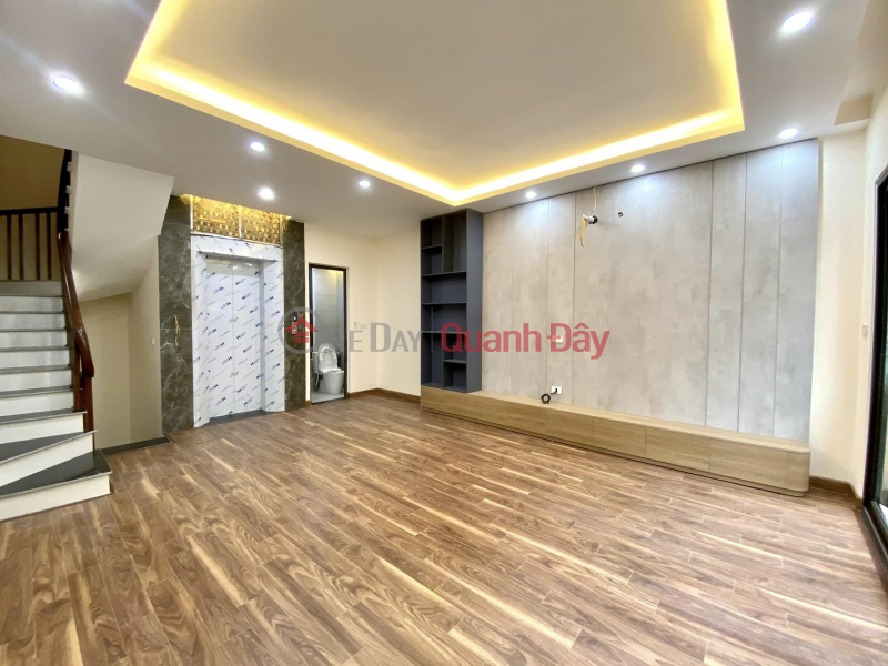 Property Search Vietnam | OneDay | Nhà ở, Niêm yết bán, NHÀ ĐẸP, PHỐ SANG NGUYỄN VĂN CỪ, DT 42M, Ô TÔ ĐỖ CỬA, THANG MÁY, FULL NỘI THẤT, GIÁ 7 TỶ4