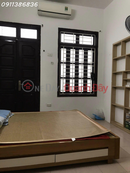 House for sale in Tran Thai Tong, Cau Giay, 41m 3m, open on 3 sides, wide area, 3rd alley, 5.5 billion Vietnam Sales, ₫ 5.5 Billion