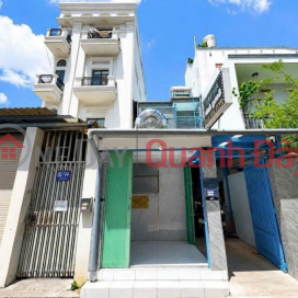 HOUSE GENERATING 300 MILLION VND\/YEAR, LOCATED IN A CAR-ACCESSIBLE ALLEY ON BUI VAN BA STREET, PRICED AT JUST OVER 9.9 BILLION VND. _0