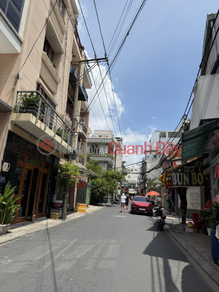 đ 7,2 tỷ **Bán nhà hẻm xe hơi Bàu Cát, phường 11, Tân Bình (5x12) chỉ 7,2 tỷ