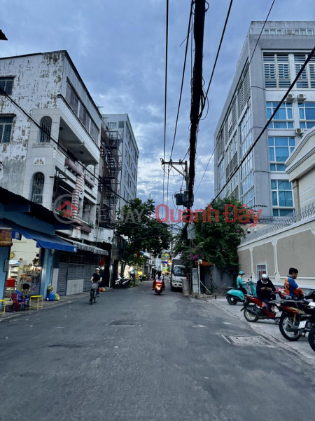 đ 7,9 tỷ | **Bán nhà HXH Âu Cơ, phường 9, Tân Bình; (4,5x12) 3 tầng; nở hậu - 7,9 tỷ