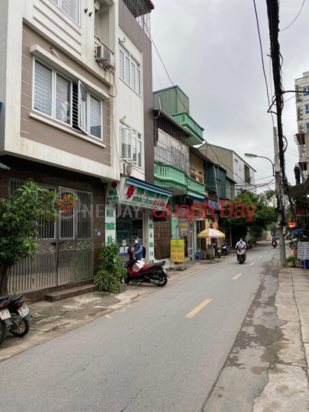 House for sale on Quang Tien street, Dai Mo, KD, avoid cars, close to the wall of the garden of VinSmart Shopping Center Vietnam | Sales đ 5.5 Billion