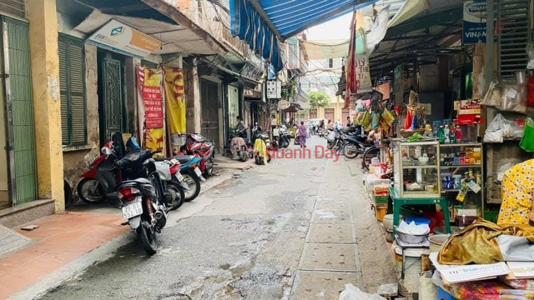 Tay Son Townhouse for Sale, Dong Da District. 63m Frontage 4m Approximately 10 Billion. Commitment to Real Photos Accurate Description. Owner Thien Sales Listings