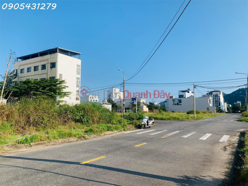 Land for sale at Thuy Son 3, Ngu Hanh Son, Da Nang, east direction, nice location near the beach Sales Listings