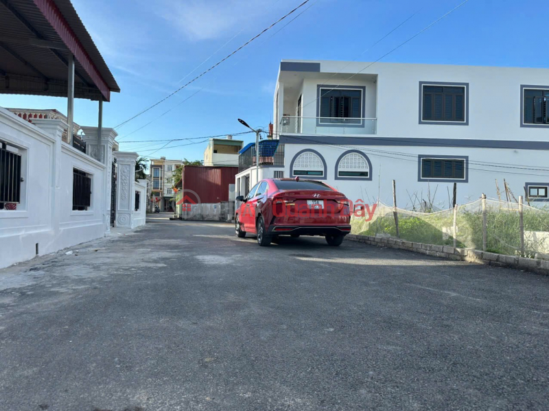 63.2m² with two road frontages on Tan Linh – Minh Tan asphalt roads. Central location in Kien Thuy, a rare find. ZALO 0567 222 555 Sales Listings