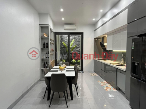 **House for sale on Vo Thanh Trang street, Ward 11, Tan Binh; 2 floors (5*18) - 7.5 billion _0