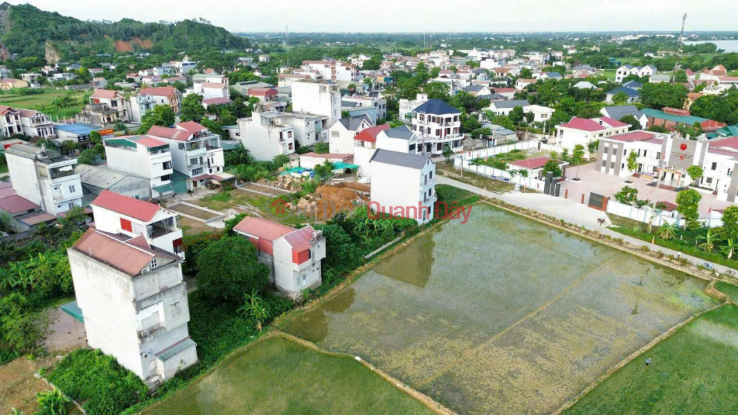 ĐẤT CHÍNH CHỦ - Giá tốt - Vị Trí đắc địa gần Hồ Văn Sơn, Chương Mỹ, Hà Nội Việt Nam | Bán, đ 3,05 tỷ