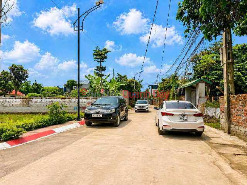 đ 3.5 Billion 100m2 ngay cạnh CNC Hòa lạc phù hợp xây ở ,xây trọ ,giữ tiền