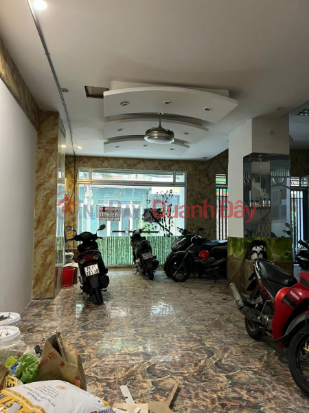 House for sale in Front of Bau Cat, Ward 14, Tan Binh, 12m x 19m, Cheap price. Sales Listings