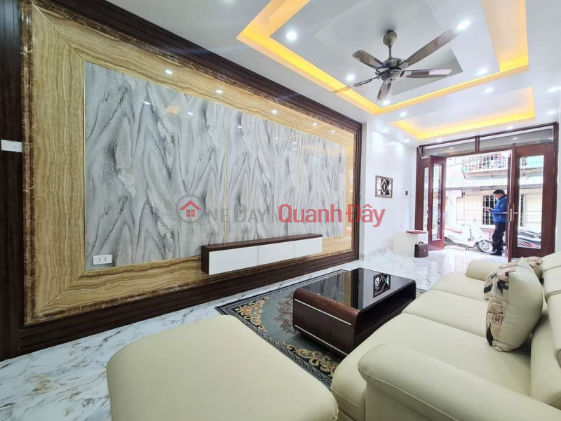 Selling Kim Dong townhouse, 48m x 5 floors, sub lot, car, price only 7 billion 600 VND, Vietnam, Sales đ 7.8 Billion