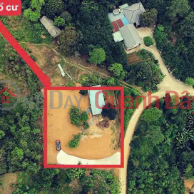 Beautiful land for sale in Suoi Co Hamlet, Hop Hoa Commune (old),Luong Son, Hoa Binh Province _0