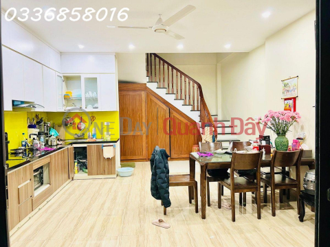 Super Hot!!! Urgent sale of Cau Giay House, 5 Super Nice Floors, Corner Lot 51m*MT 5m, SDCC. _0