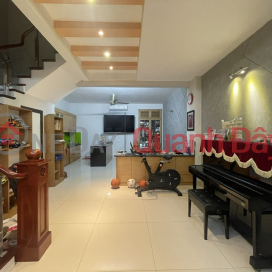 Whole house for rent, 72m2, 4 floors, 1 tum, 5 bedrooms, fully furnished. 16 million\/month _0