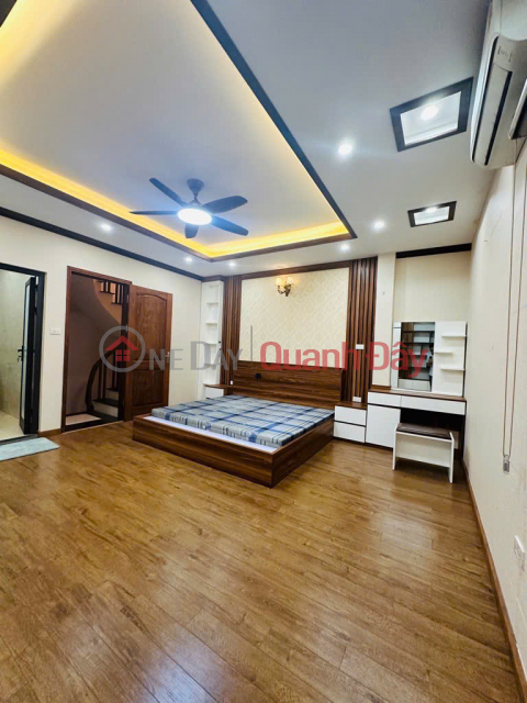 Bán nhà riêng 38m * 5T phố Đặng Tiến Đông, Dân xây cực chất, full nội thất chỉ hơn 8 tỷ. _0