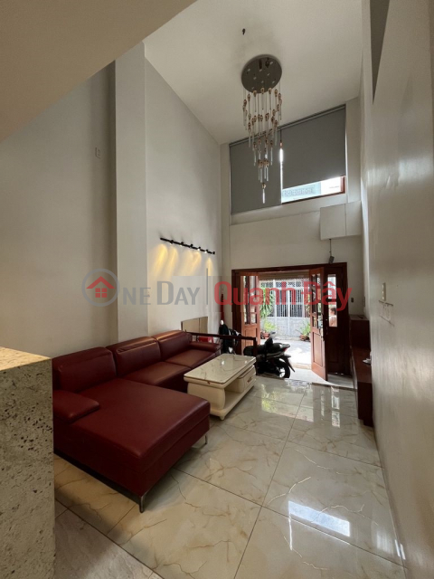 Lac Long Quan 5-storey house, 4 bedrooms, fully furnished with high-class furniture _0