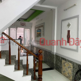 Urgent! House for sale on No Trang Long Street 40m2 (3.3m x 12),3 floors, ward 11, only 3.8 billion VND _0