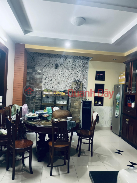 Property Search Vietnam | OneDay | Residential Sales Listings | DISTRICT 11 - CAR ALley on LAC LONG QUAN STREET - 4 FLOORS - BUILDING BACK - 5 BRs - ONLY 8 BILLION