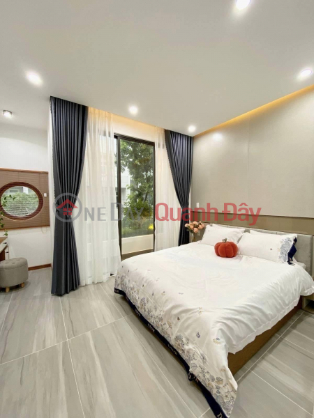 *House for sale in alley 260 Nguyen Thai Binh, area K300 Tan Binh (4.5*30) 118 million\\/m2, Vietnam | Sales đ 15.79 Billion