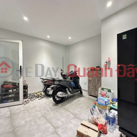 1 HOUSE AWAY FROM THICH QUANG DUC STREET - 5 FLOORS, ROOFTOP - 3 BEDROOMS, ONLY 5.1 FLOORS. _0