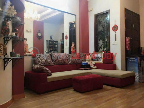 House for sale in Hao Nam, Dong Da, divided into lots, car access, 72m2, 4 floors, frontage 4.3m, only 23.5 billion _0