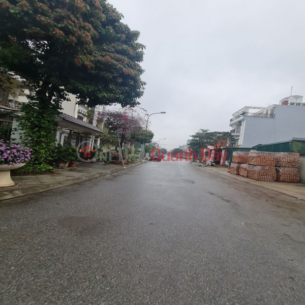 100m2 main road for cars to avoid at Dang Xa, Gia Lam, Hanoi. 6 billion x. Contact 0989894845 Sales Listings