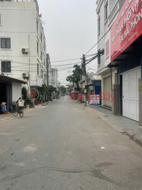 Land lot for sale 69.3m2, car parking at the door, front of Dang Hai alley, price 2.5 billion _0