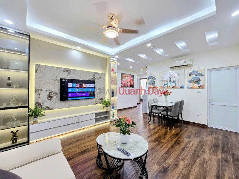 NHÀ ĐẸP – GIÁ TỐT – CẦN BÁN 3 Căn Nhà Vị Trí Đẹp Tại Quận Long Biên, TP Hà Nội Niêm yết bán