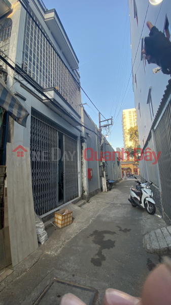 At the end of Luy Ban Bich alley, 5x9, sleeping car, available cash flow, need to sell urgently Vietnam Sales | đ 5.5 Billion