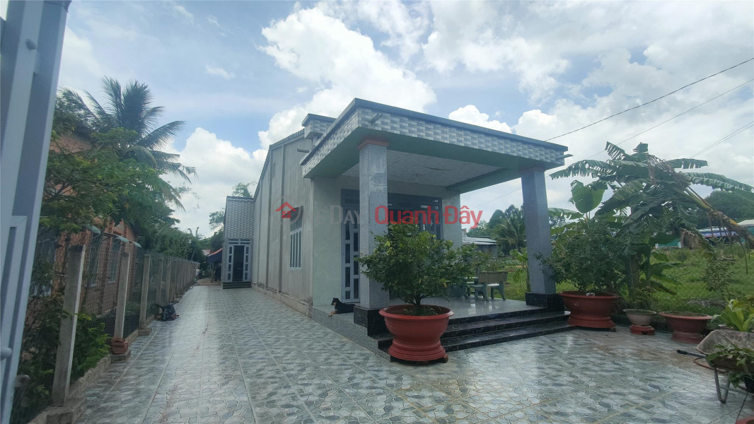 đ 2.5 Billion Suffocating house for sale in Phuoc Dong - Solution for growing needs!
