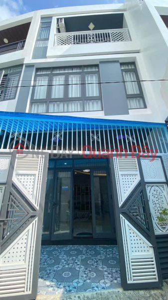 BEAUTIFUL 3-STORY HOUSE FOR SALE ON DANG LO STREET, VINH HAI CAR ROAD NEAR MARKET Sales Listings