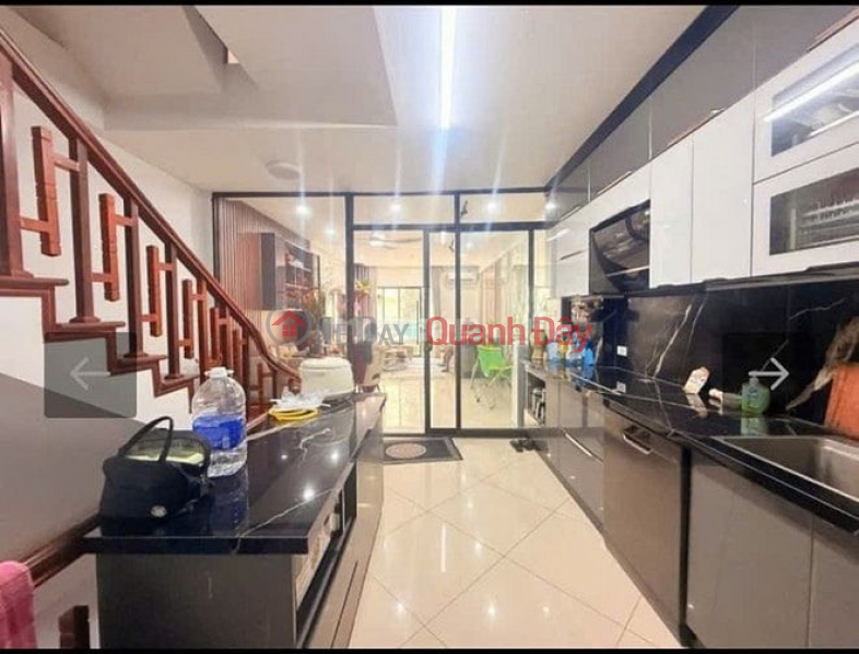 đ 18,9 tỷ, CHÍNH CHỦ BÁN NHANH NHÀ CẦU GIẤY, SÁT PHỐ, Ô TÔ 7 CHỖ QUA NHÀ 54m, 18.9 tỷ