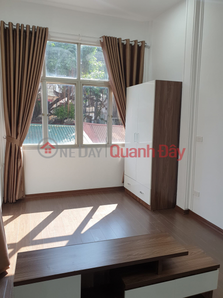 3.35 billion Kham Thien Dong Da house, new, beautiful, airy lane, small house near the lake, 34m 4 floors Sales Listings