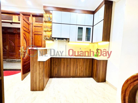 Nhà đẹp ở ngay QUAN HOA - CẦU GIẤY-38m2 - MT 6m - Hơn 6 TỶ _0