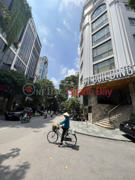 Selling Tran Quang Dieu office building 140m2, 8 floors, 6m frontage, asking price 48 billion Sales Listings