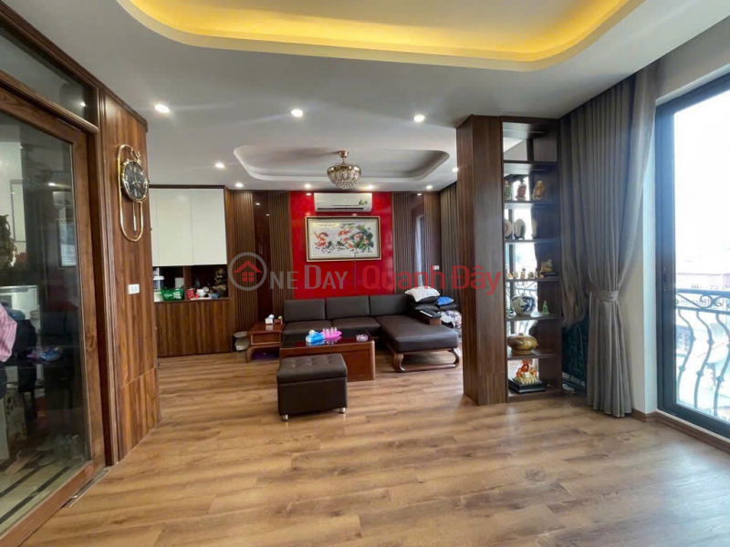 BEAUTIFUL HOUSE IN AN DUONG - TAY HO, 7 FLOORS, ELEVATOR, CARS CANNOT park at the door Sales Listings