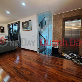 BÁN NHÀ GẦN PHỐ HOÀNG QUỐC VIỆT - Ô TÔ VÀO NHÀ - 80M*7 TẦNG THANG MÁY - GIÁ CHỈ 16 TỶ _0