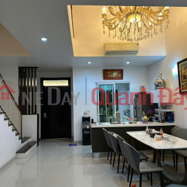 Chính chủ cho hộ gia đình, người nước ngoài thuê liền kề Park City, 120m2, 3 tầng _0