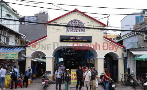 3-storey house for sale in Han market, Nguyen Thai Hoc street, Hai Chau district. Currently renting 100 million\/month. Price 28 billion _0